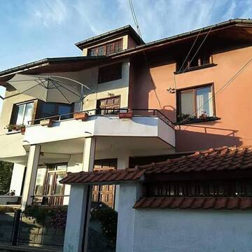 Фотографии Гостевой дом Guest House Ganovi г. Калофер (Болгария) №4 Фото Гостевой дом Guest House Ganovi г. Калофер 4