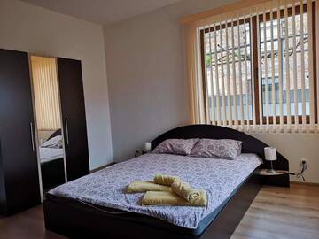 Фото номера Двухместный номер с 1 кроватью Гостевой дом Guest House Ganovi г. Калофер 4