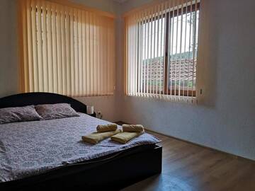 Фото номера Двухместный номер с 1 кроватью Гостевой дом Guest House Ganovi г. Калофер 3