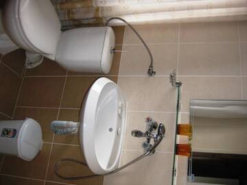 Фото номера Дом с 4 спальнями Гостевой дом Chardaka Guest House г. Калофер 8