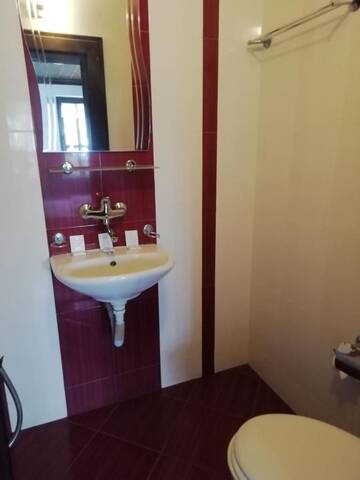 Фотографии Отель Family Hotel Kalifer г. Калофер (Болгария) №2 Фото Отель Family Hotel Kalifer г. Калофер 2